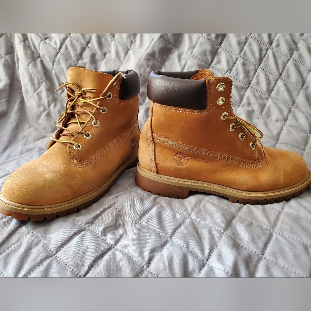 Timberland 6" Premium Boot 12909M Wheat Nubuck Size 5 Men